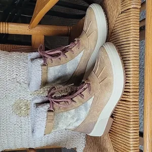 Merrell Haven Mid Lace Boots, Carmel, size 10