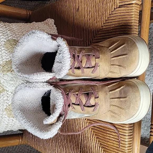 Merrell Haven Mid Lace Boots, Carmel, size 10