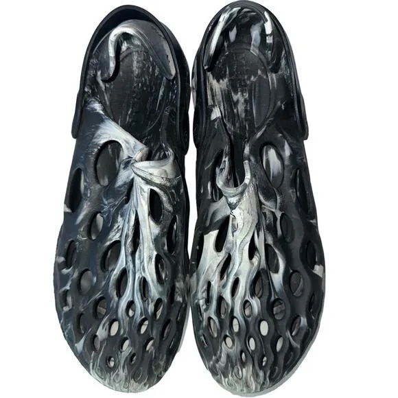 Merrell Hydro Moc black and gray tie-dye foam sandals