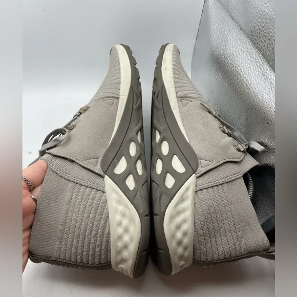 Merrell Range AC  men’s gray sneakers size 11