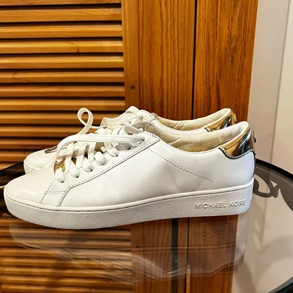 Michael Kors White &amp; Gold Leather Sneakers - 7M ✨💛