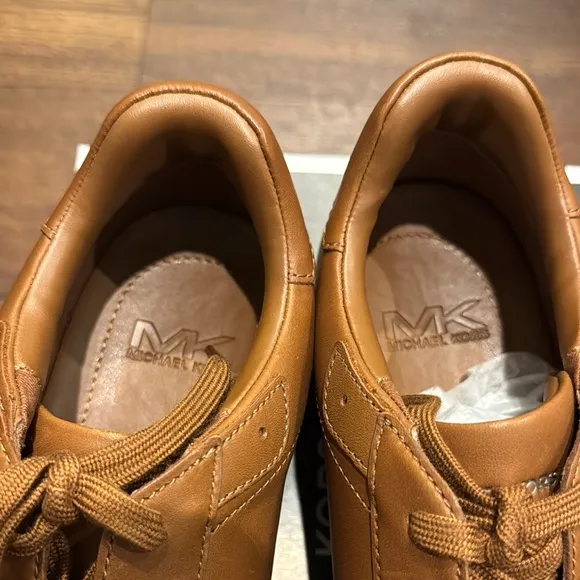 MICHAEL Michael Kors NWT Keating Lace Up Tan Leather Sneakers Sleek Design.