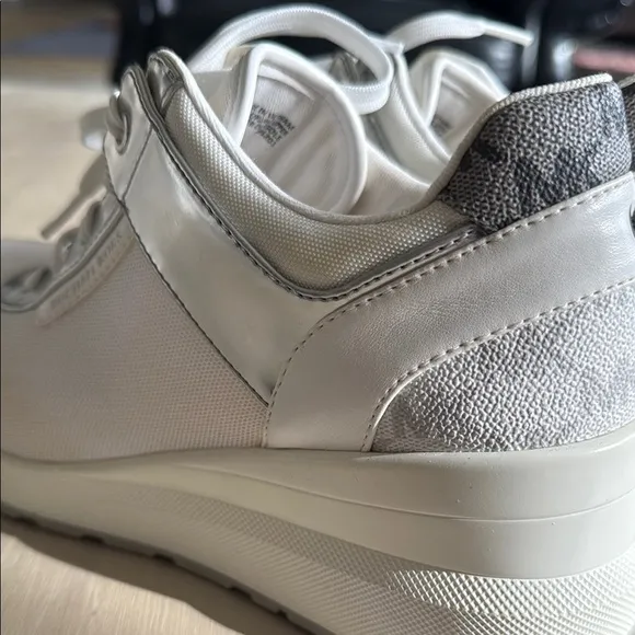 MICHAEL Michael Kors White and Gray Wedge Sneakers with Breathable Fabric 🤍