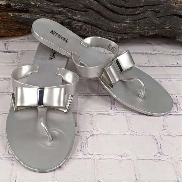 MICHAEL KORS KAYDEN BOW THONG SANDALS