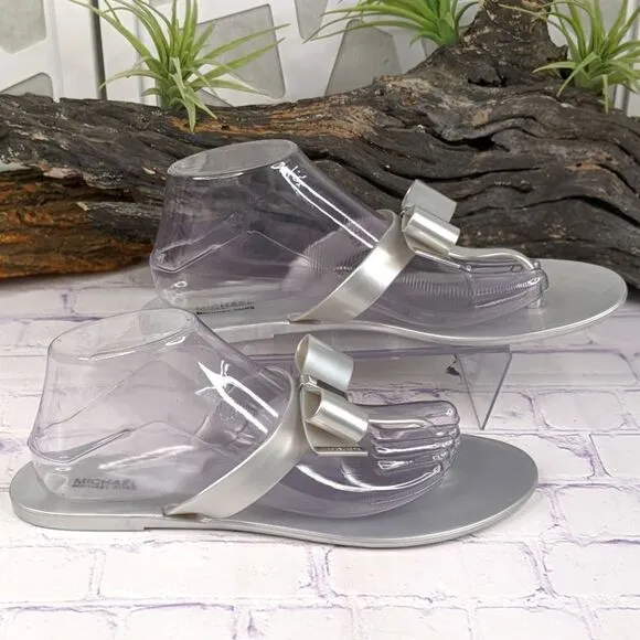 MICHAEL KORS KAYDEN BOW THONG SANDALS