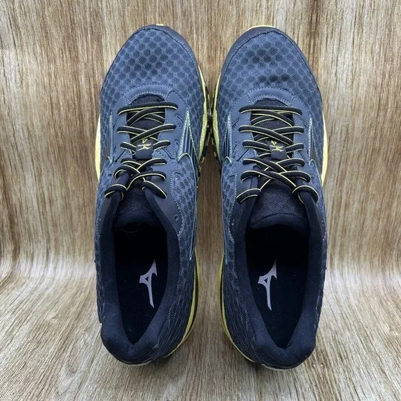 Mizuno Wave Prophecy 4 Men's Size 13 Black‎ Grey Yellow Running Sneakers Shoes