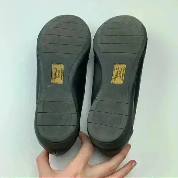 Natural soul Flats size 10 W Gracee black loafers