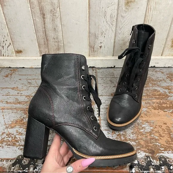 Naturalizer Callie Lace Up Leather Heeled Boots