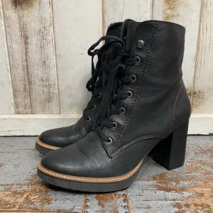 Naturalizer Callie Lace Up Leather Heeled Boots