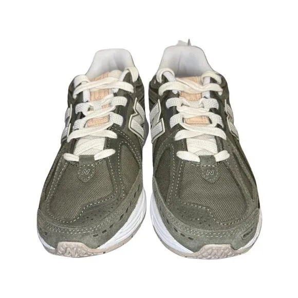 New Balance 1906F Women's Sneakers | Size 7 | NIB