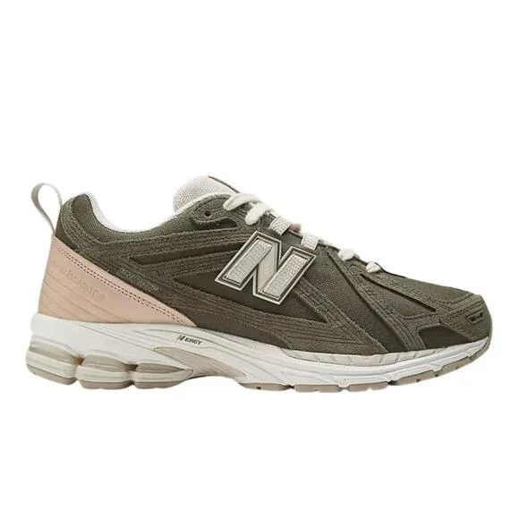 New Balance 1906F Women's Sneakers | Size 7 | NIB