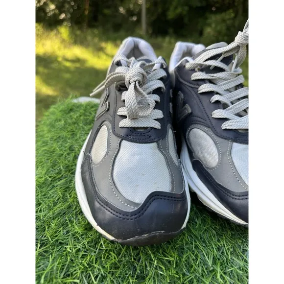 New Balance 498 Grey Navy 9.5 D