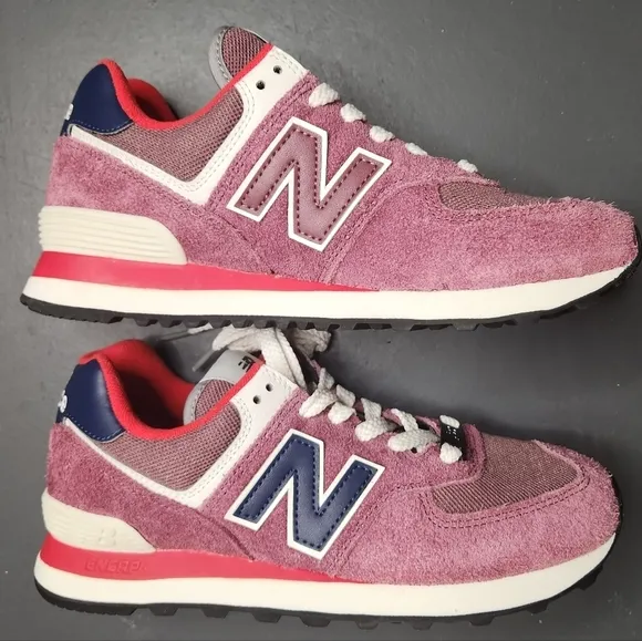New Balance 574 Classics Traditionnels Sneakers NWOB Men’s Size 6