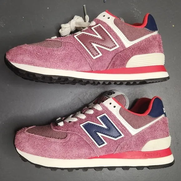 New Balance 574 Classics Traditionnels Sneakers NWOB Men’s Size 6