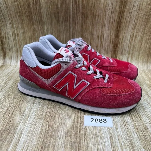 New Balance 574 Men's Size 9.5 D Red Suede Casual Sneakers Shoes‎ ML574ERD