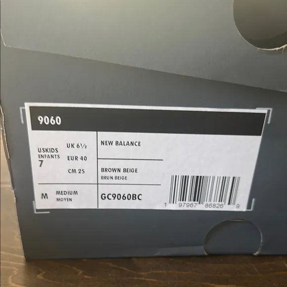 New Balance 9060 Linen/Timberwolf