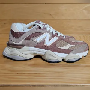 New Balance 9060 Sparrow Flag Taupe  Mens Shoe Sneaker U9060EEH
