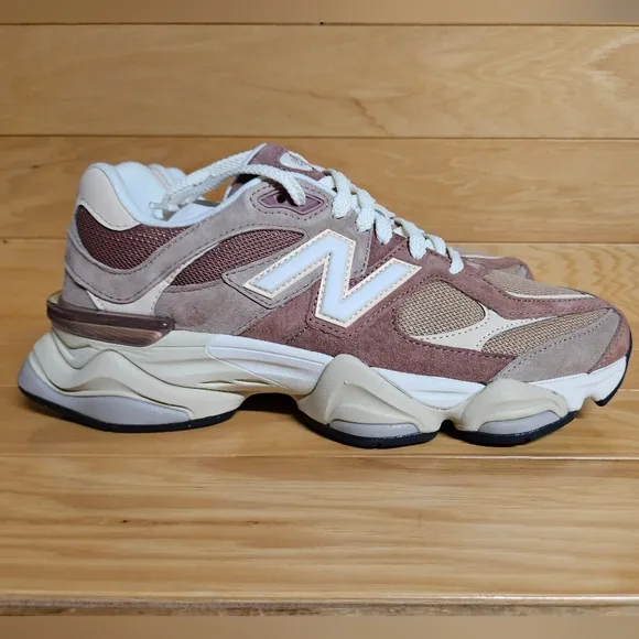 New Balance 9060 Sparrow Flag Taupe  Mens Shoe Sneaker U9060EEH