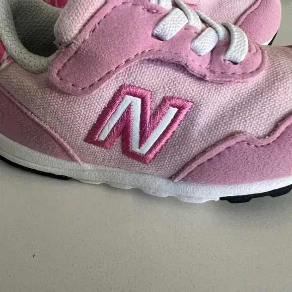 New Balance Kids 515 New-B Hook-and-Loop  infant baby girl raspberry pink