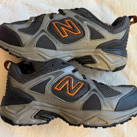 New Balance Men’s Trail Running Shoes, Size 9 Extra Wide