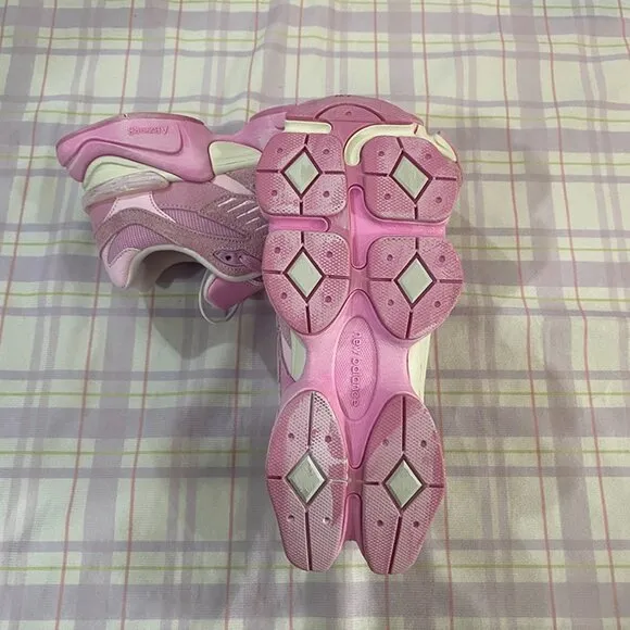 New Balance Pink And Purple Sneakers