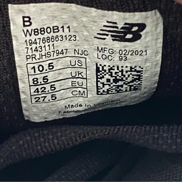New Balance Shoes Womens 10.5 Triple Black 880v11 Running Athletic Sneakers