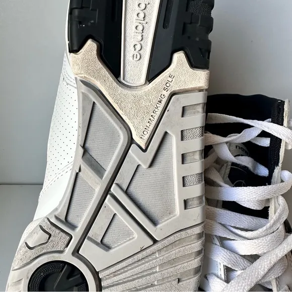 New Balance White and Black Sneakers with Classic Design