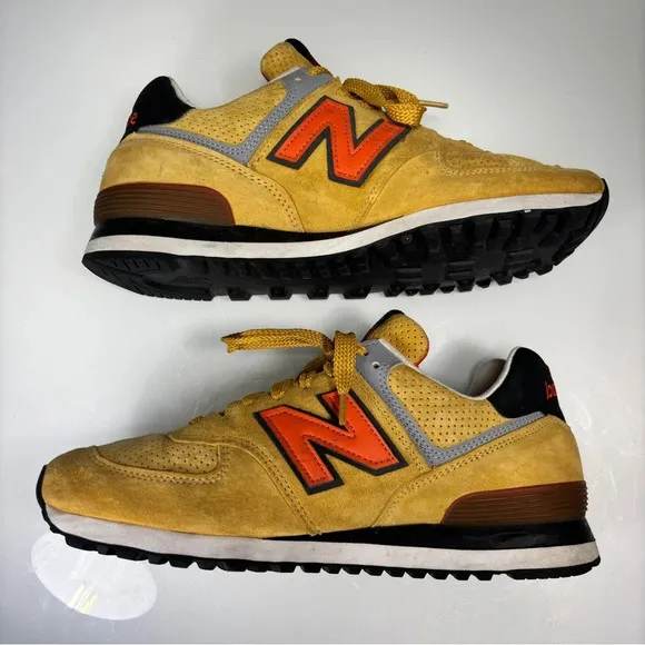 New Balance Yellow Orange Suede Made in USA 574 Rugged Sneakers Size 9