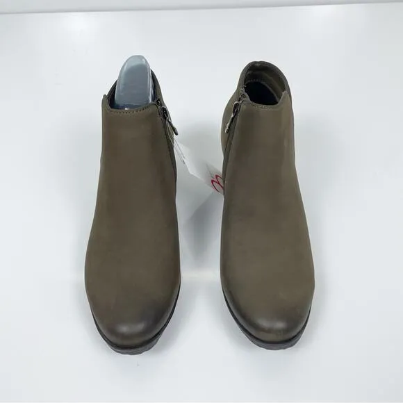 NEW Blondo Villa Waterproof Ankle Boots Booties Taupe Nubuck 7.5
