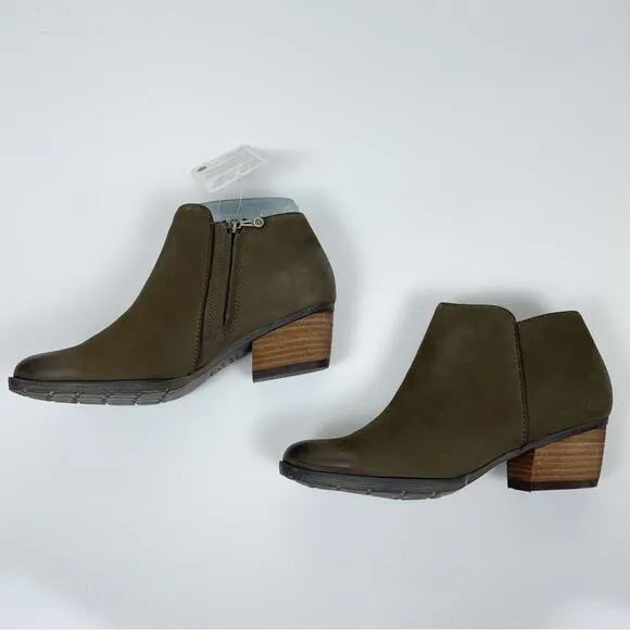 NEW Blondo Villa Waterproof Ankle Boots Booties Taupe Nubuck 7.5