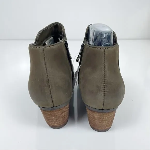 NEW Blondo Villa Waterproof Ankle Boots Booties Taupe Nubuck 7.5