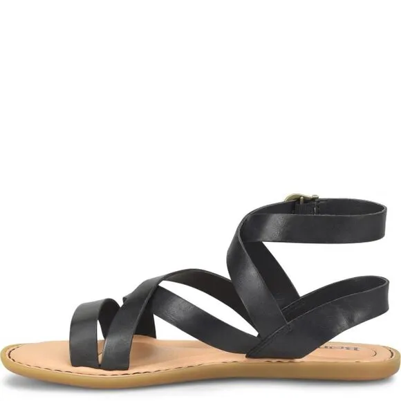 NEW  BORN Leather Libra Flat Gladiator Comfort Sandals Black for women 462mn