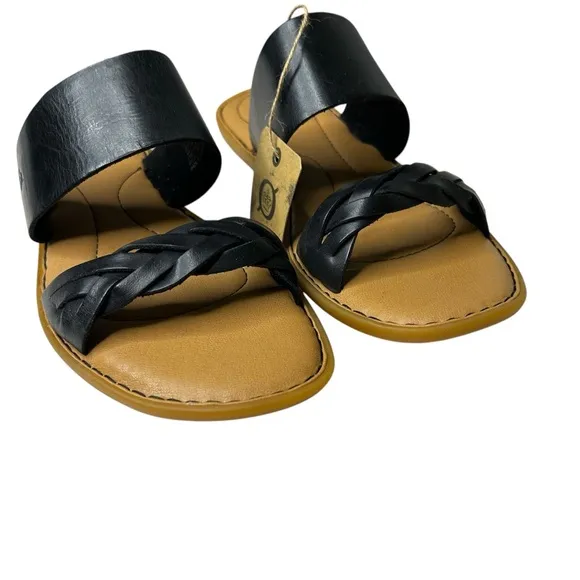 NEW Born Women's Leather Flat Sandals Black Slip On Cushioned Footbed Size 9