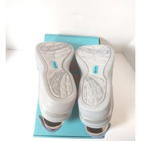 New! BZEES Dream Ankle Strap Wedge Sandals Shoes Blue Denim Machine Washable