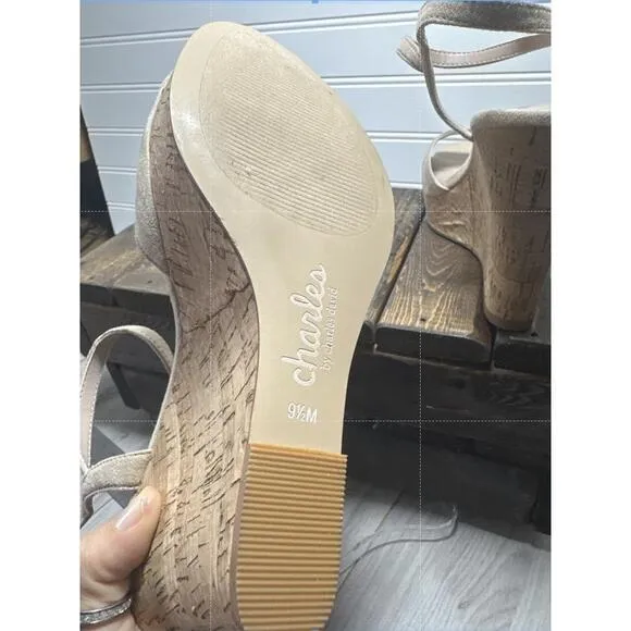 NEW Charles By Charles David Shoes Wedge Sandal Peep Toe Cork Platform Beige 9.5