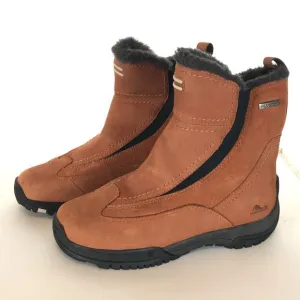 New Columbia Size 7 Kiowa Stellar Suede Boots