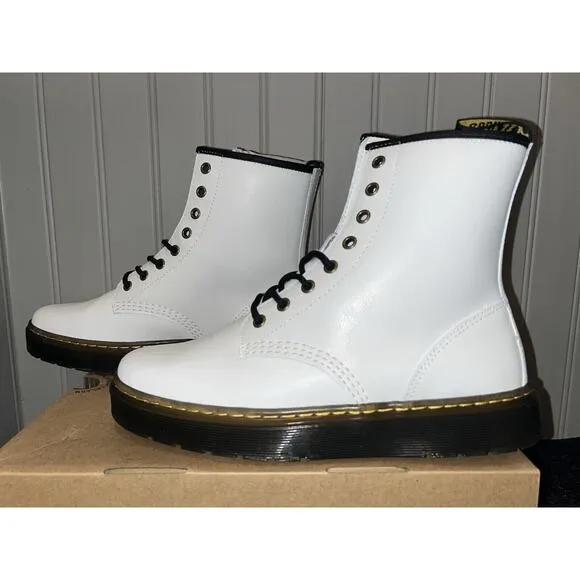 NEW Doc Martens Zavala Leather Combat Boots Women’s Size 7 White Air Cushioned