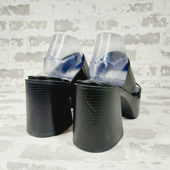 New DV by Dolce Vita Zillee Double Band Slip On Platforms H132