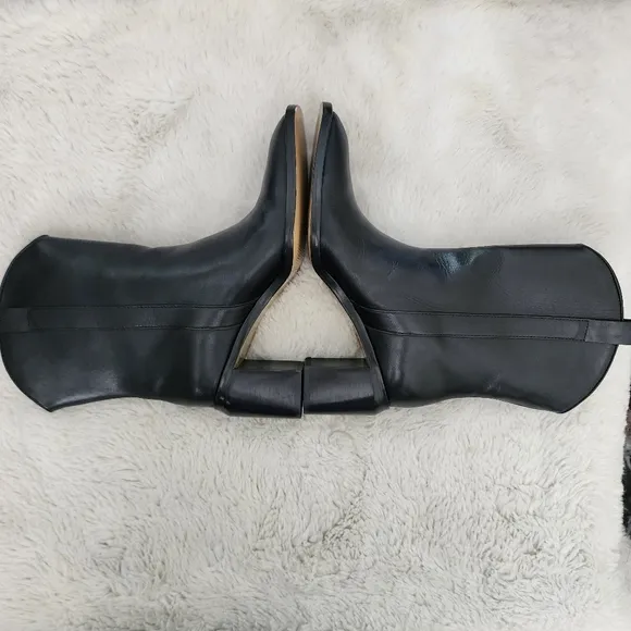 NEW Everlane The Outlaw Elegant Black Leather Ankle Boots