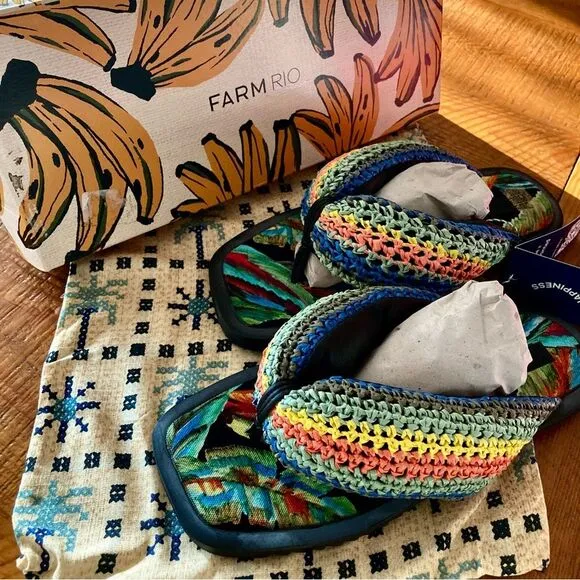 NEW FARM Rio Black Banana Puffy Fluffy Crochet Flip Flops Sandals Rainbow Size 9