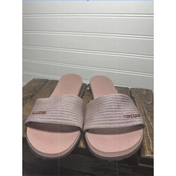 NEW Havaianas Flipflops Sandals Malta Casual Beach Vacation Summer Sparkly Pink