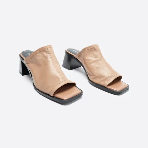 NEW INTENTIONALLY BLANK Made In Spain Leather Adelaide Heeled Sandals bark 253