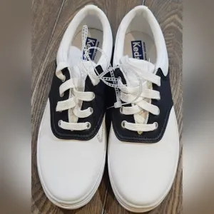 New Keds kids Black and White Sneakers