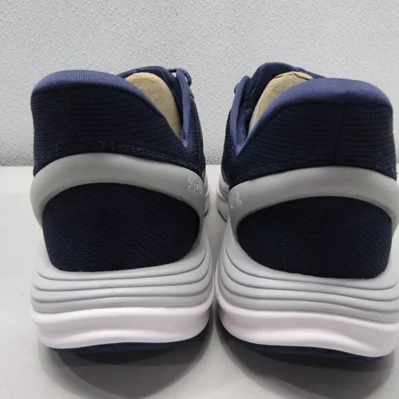 NEW KIZIK Men's Sneaker London size 11