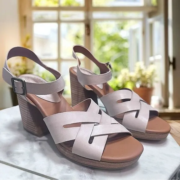 NEW KORK-EASE Hutton Leather retro-luxe Sandals in Natural Size 8