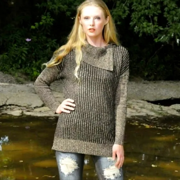 NEW M. Rena Luxury Sweater Taupe Coffee Zipper Boutique Womens Turtleneck Spring