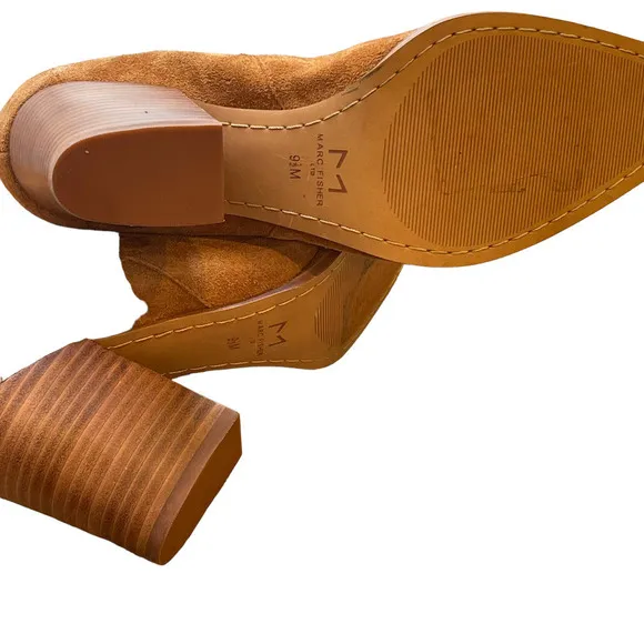 NEW Marc Fisher Mlalva Point Toe Suede Bootie Chesnut Size 9.5M