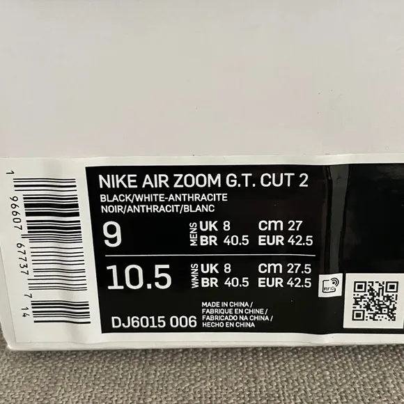 NEW Nike Air Zoom G.T. Cut 2 Sneakers Black White Basketball Shoes Men’s Size 9