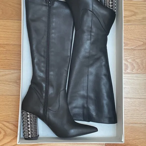 New Noa A. Knee Height Leather Boots