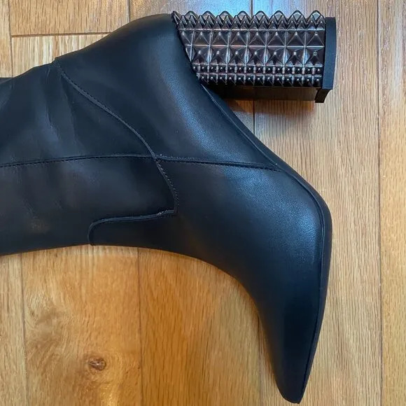 New Noa A. Knee Height Leather Boots